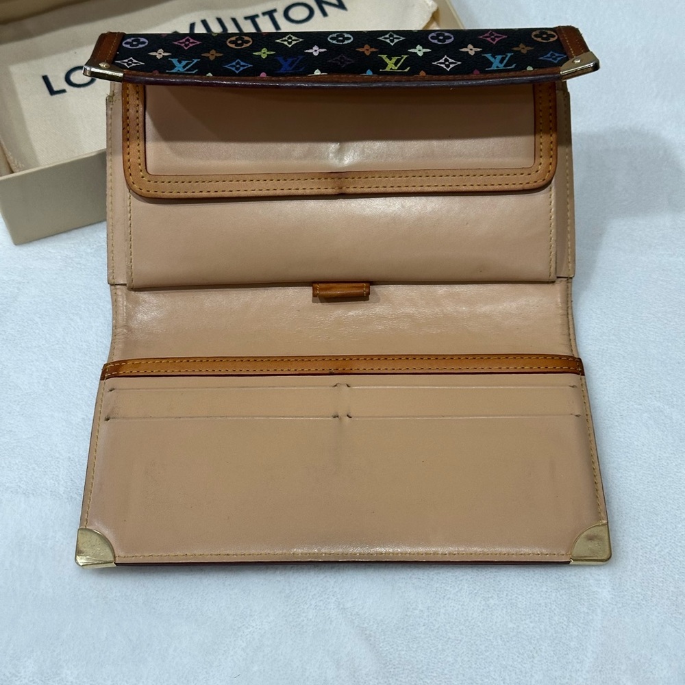 Louis Vuitton Black Murakami International Wallet Full Inclusion - Picture 4 of 14